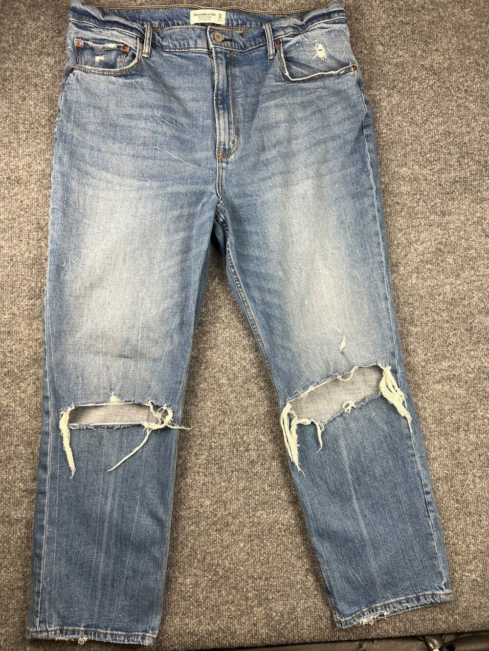ABERCROMBIE & FITCH The Ankle Straight Ultra High Rise 34 Jeans in Blue #834